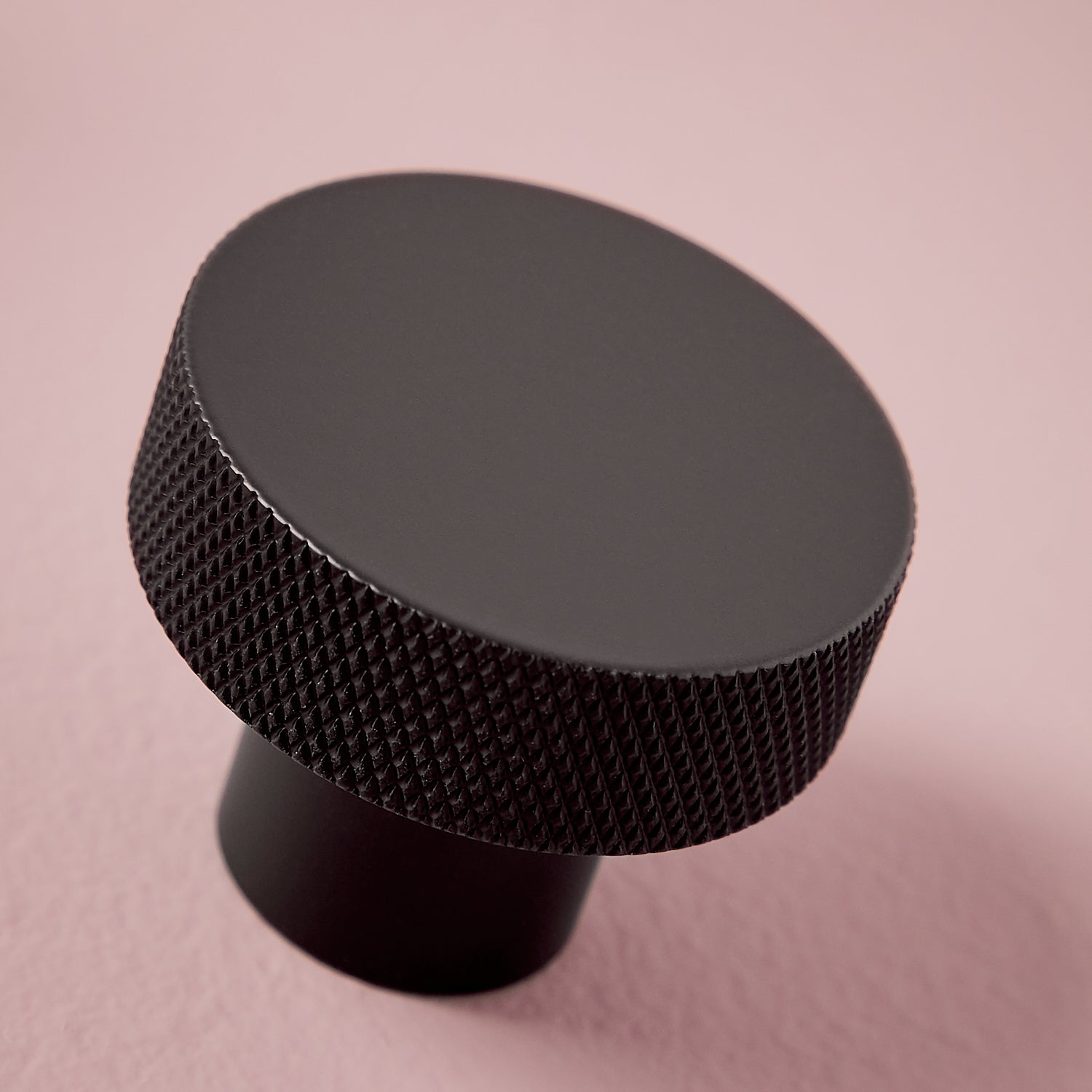 Scudo Knurled Round 42.5mm Handle