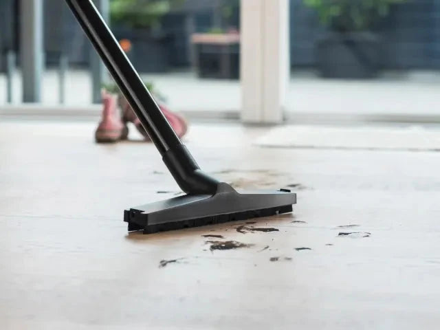 Buddy II Wet & Dry Vacuum 12 litre 1200W 240V Toolbank