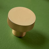 Scudo Knurled Round 42.5mm Handle