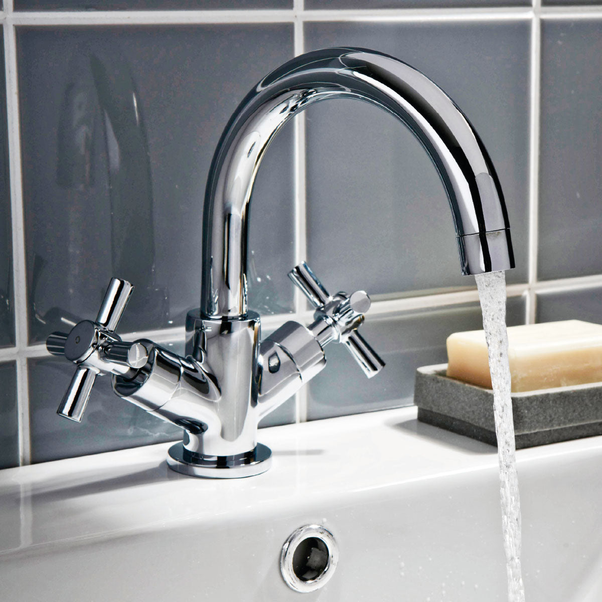 Scudo Kross Mono Basin Mixer with Push Waste HPS Hartlepool Plumbing Supplies