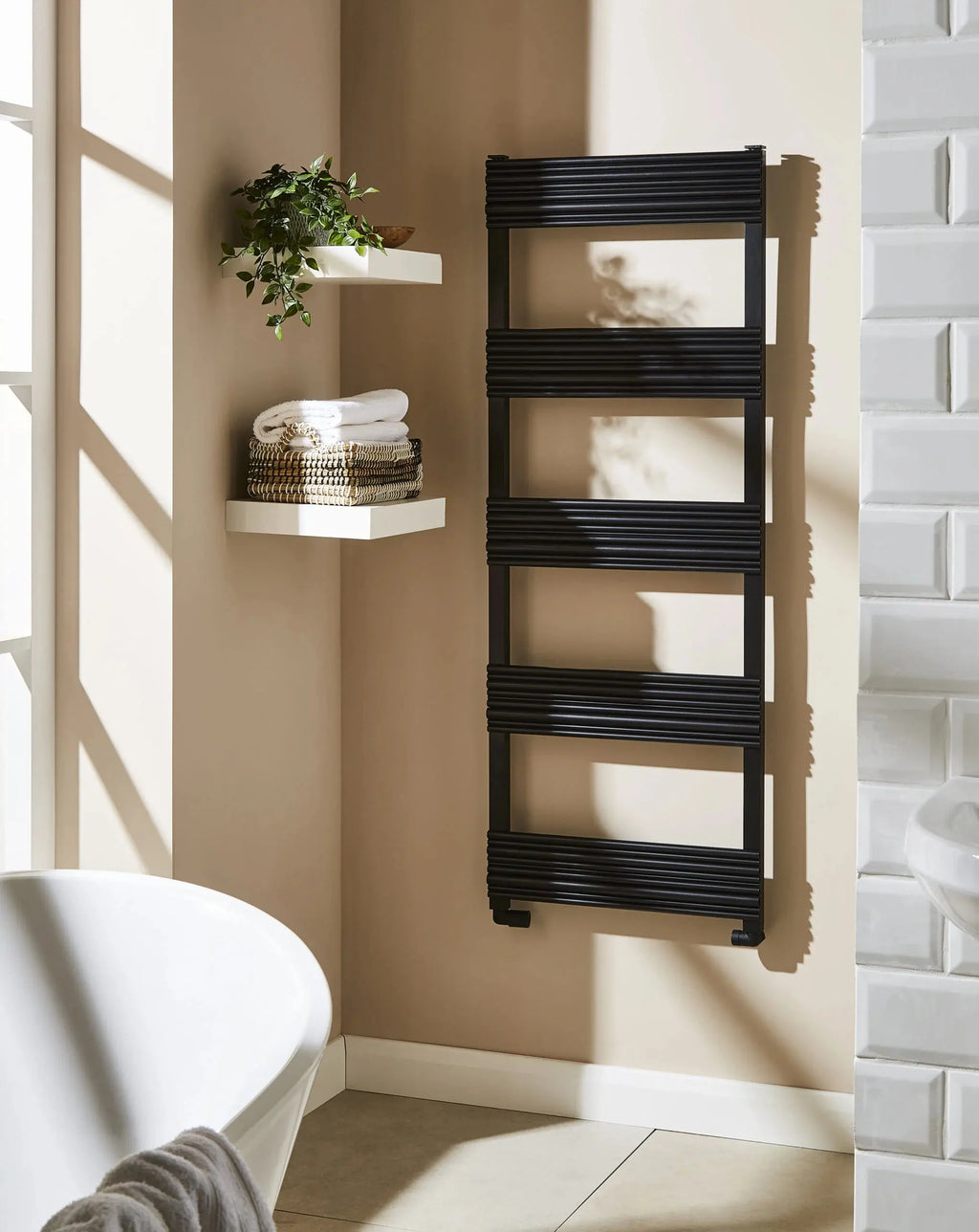 Sherbrooke Modern Aluminium Heated Towel Rail MATT BLACK K-RAD HPS Hartlepool Plumbing Supplies